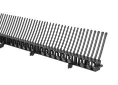 Traufenkamm mit Belüf  RAL 9005 (Tiefschwarz)