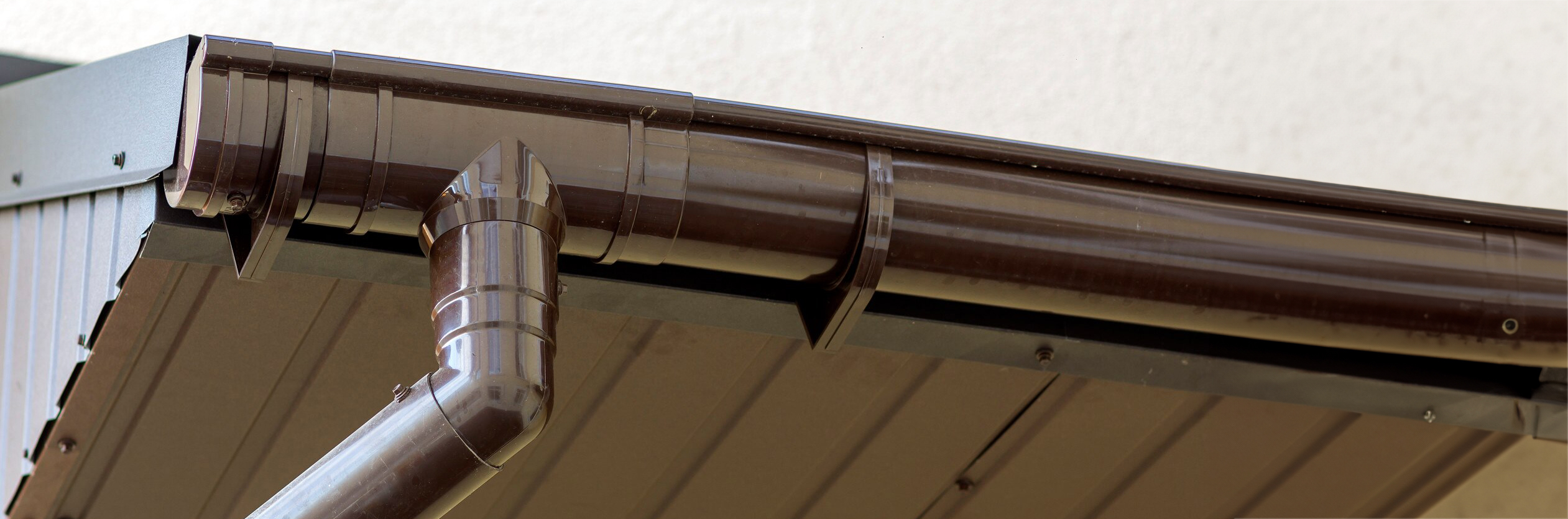 Dachrinnen und Fallrohre – Glinmet